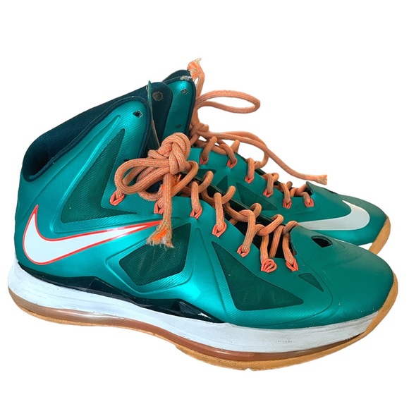 nike lebron flywire